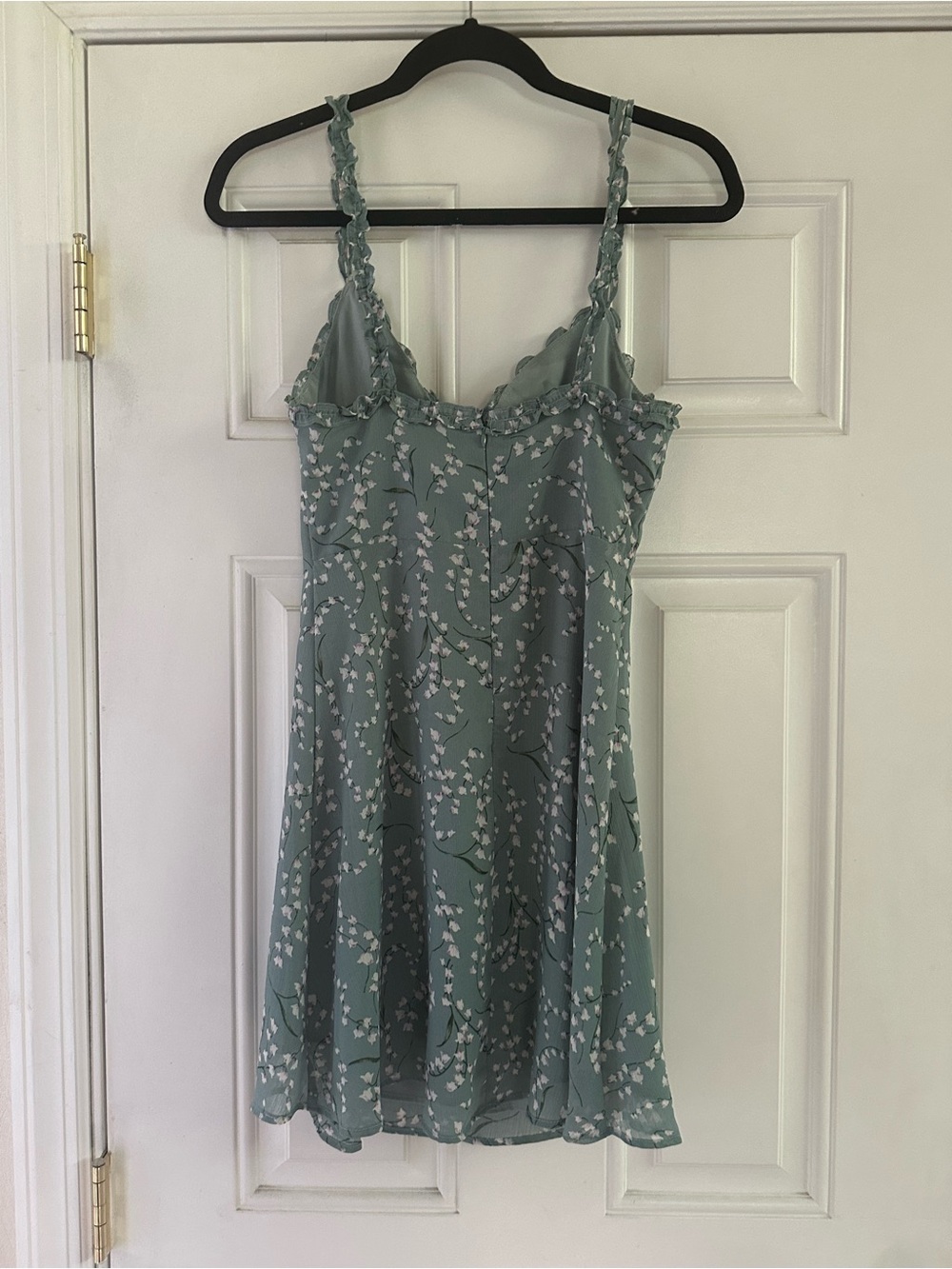 Here Comes the Sun Floral Sage Lace-Trim Dress